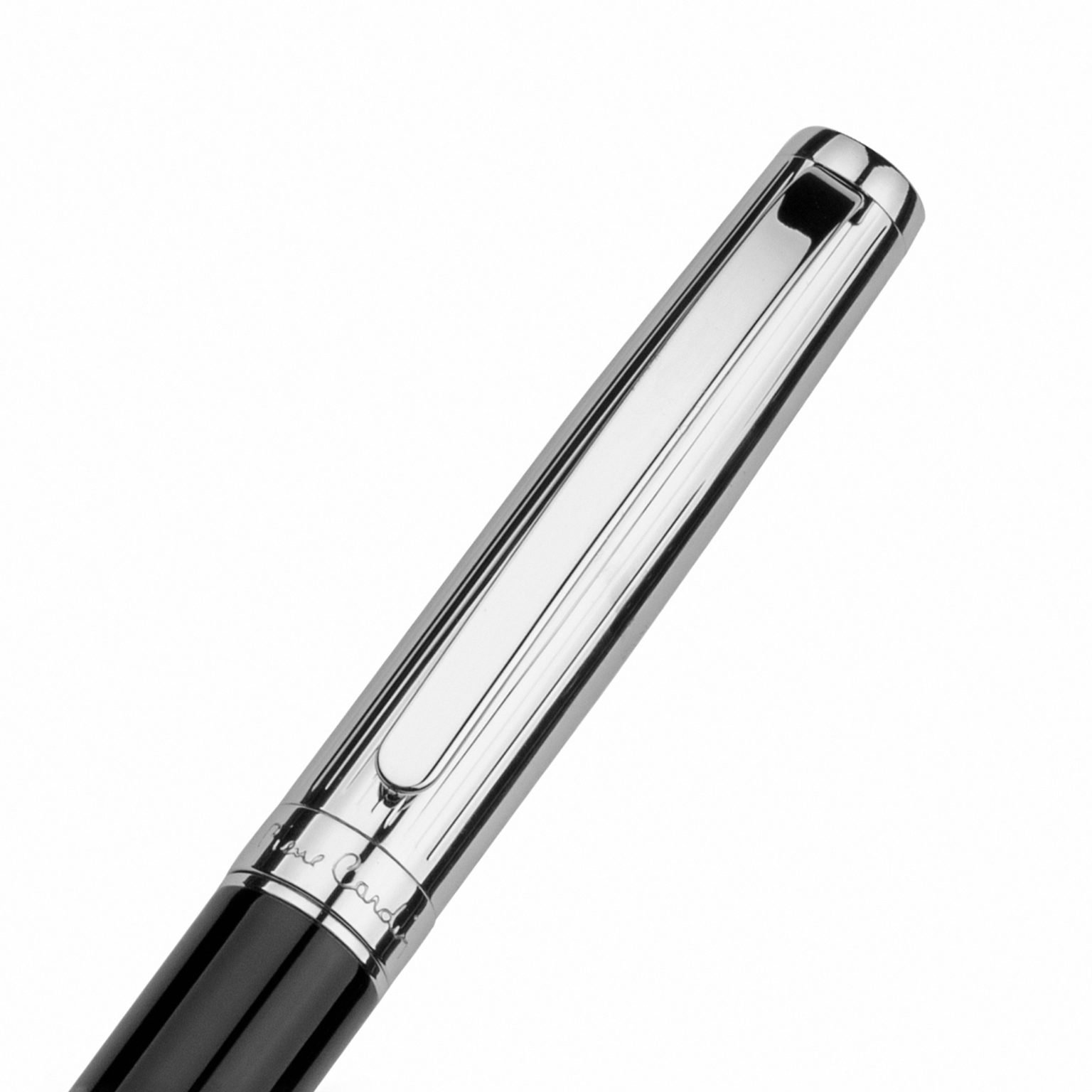 Stylo Bille Pierre Cardin + Recharge - Occasion En Excellent état, Couleur Argenté